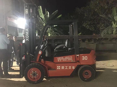 急客戶之所急，永新昌叉車服務(wù)暖人心